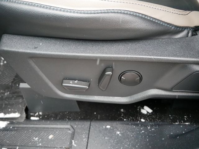 Thumbnail: 2022 Ford Bronco - 12