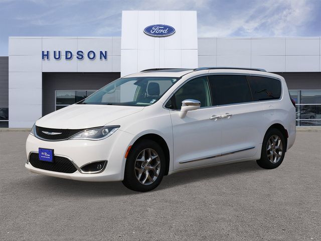 2018 Chrysler Pacifica Limited -
                  Hudson, WI