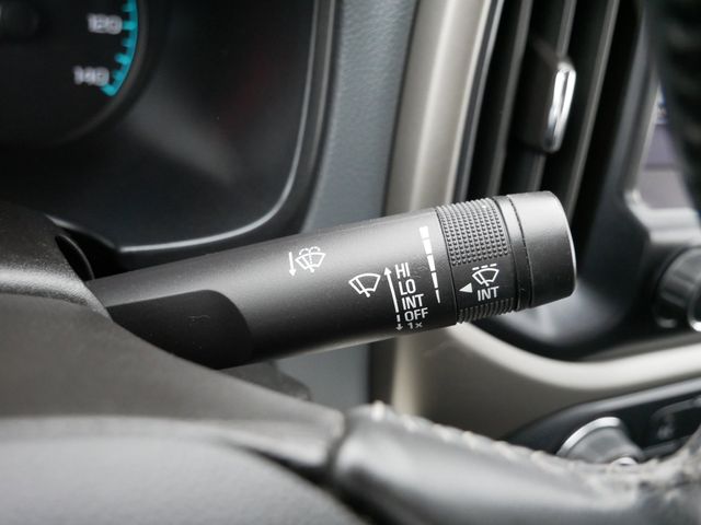 Thumbnail: 2015 Chevrolet Colorado - 27