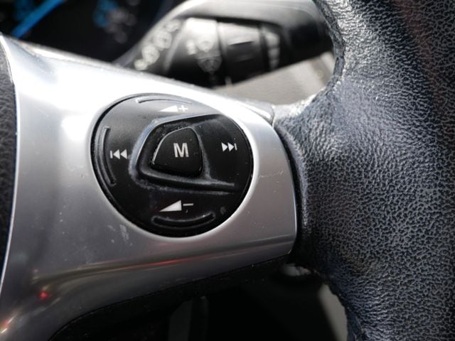 Thumbnail: 2014 Ford Escape - 23
