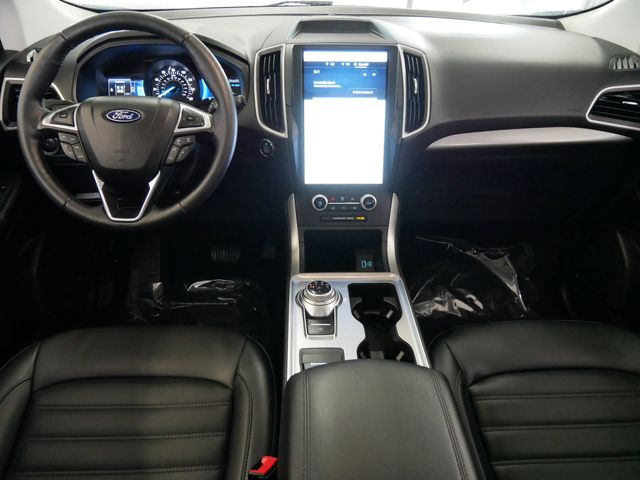 Thumbnail: 2023 Ford Edge - 13