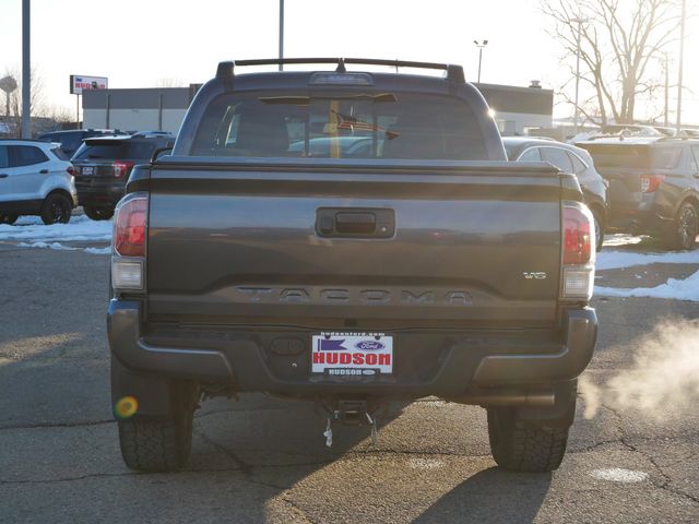 Thumbnail: 2022 Toyota Tacoma - 17