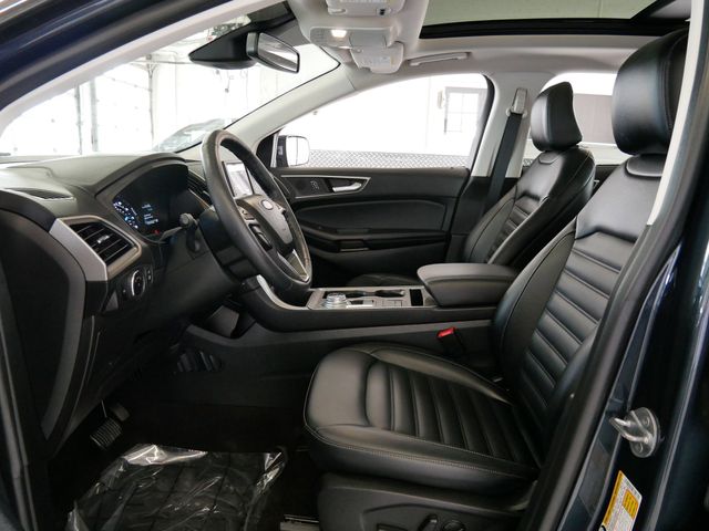 Thumbnail: 2023 Ford Edge - 10