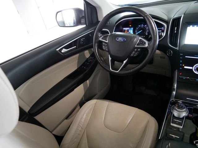 Thumbnail: 2019 Ford Edge - 12