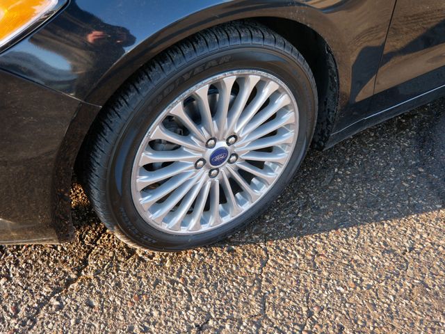 Thumbnail: 2014 Ford Fusion - 21