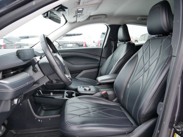 Thumbnail: 2022 Ford Mustang Mach-E - 4