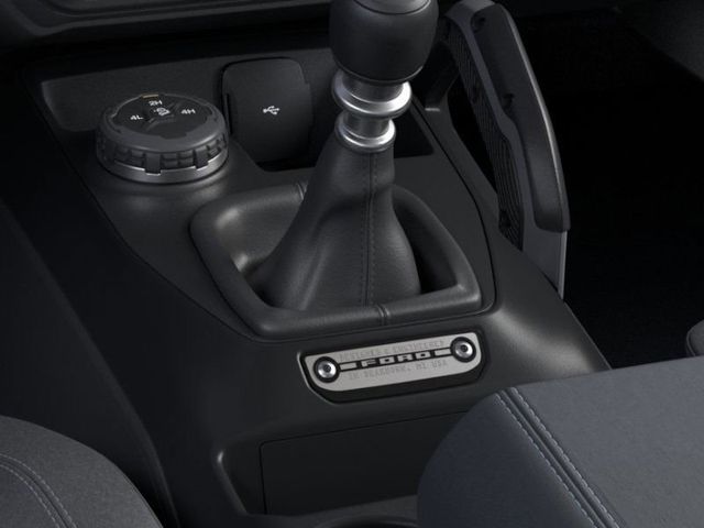 Thumbnail: 2025 Ford Bronco - 17