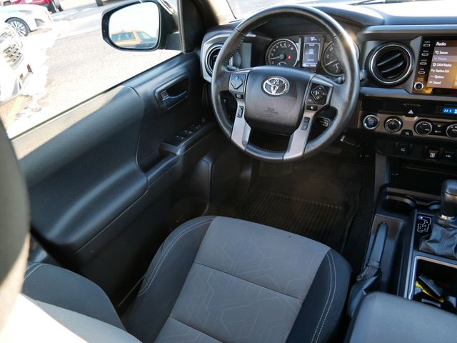 Thumbnail: 2022 Toyota Tacoma - 7