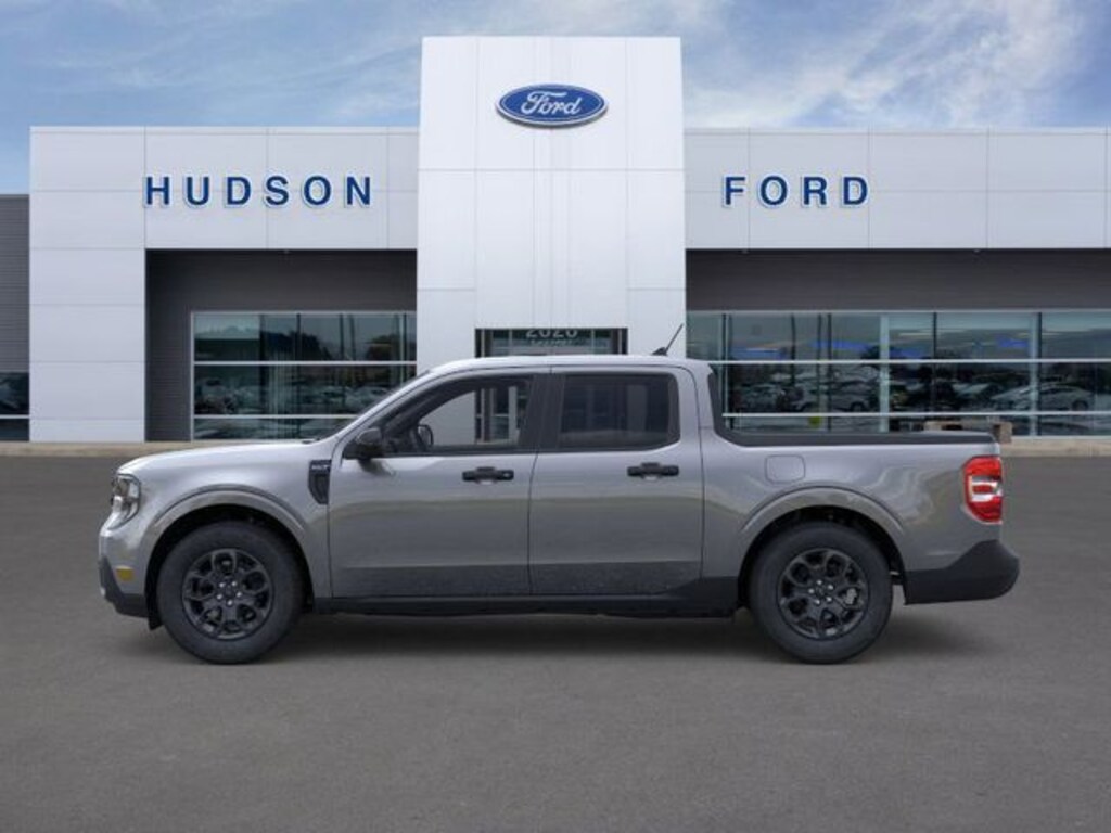 New 2025 Ford Maverick XLT Truck
