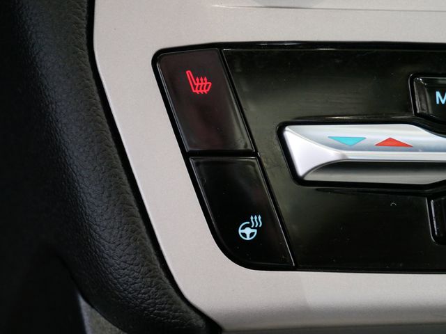 Thumbnail: 2023 Ford Explorer - 25