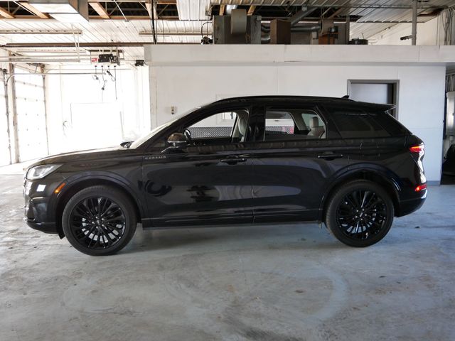 Thumbnail: 2025 Lincoln Corsair - 2