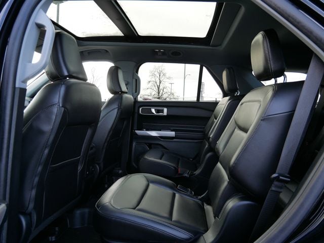 Thumbnail: 2023 Ford Explorer - 5