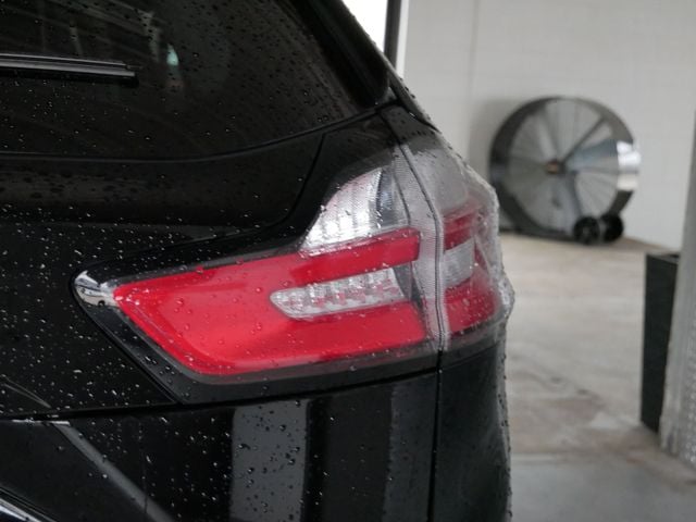 Thumbnail: 2024 Ford Edge - 5