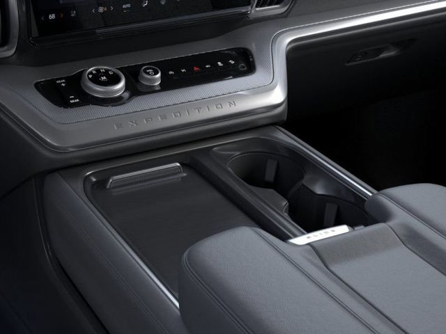 Thumbnail: 2026 Ford Expedition - 15