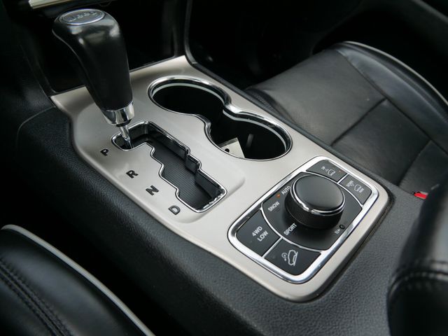 Thumbnail: 2011 Jeep Grand Cherokee - 14