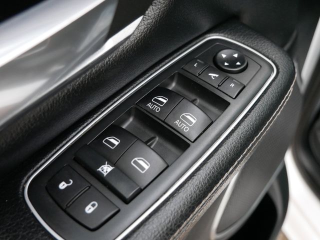 Thumbnail: 2020 RAM 1500 - 26