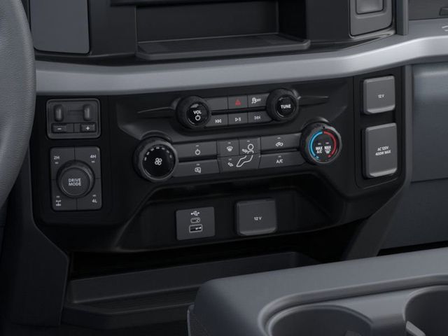 Thumbnail: 2025 Ford F-350 - 15