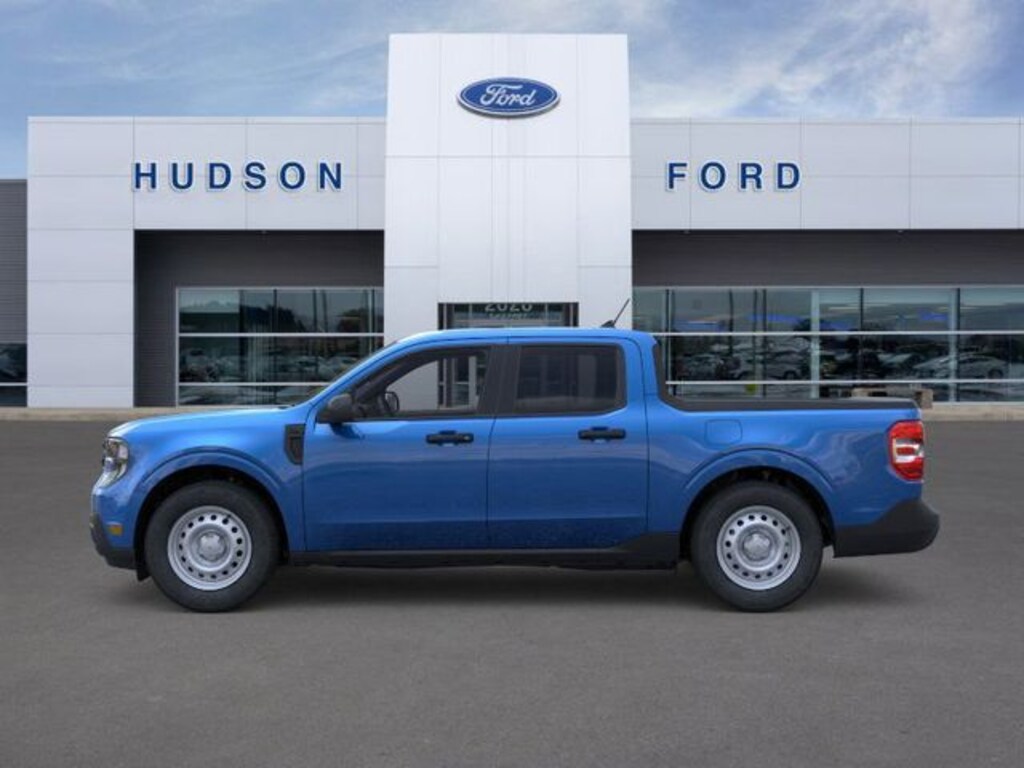 New 2025 Ford Maverick XL Truck