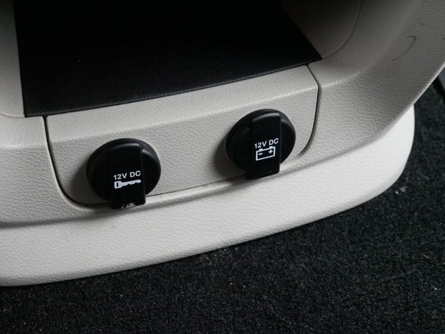 Thumbnail: 2016 Dodge Grand Caravan - 12