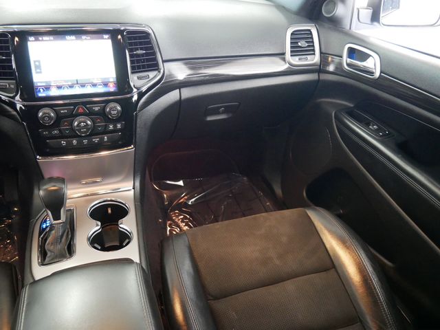 Thumbnail: 2019 Jeep Grand Cherokee - 15