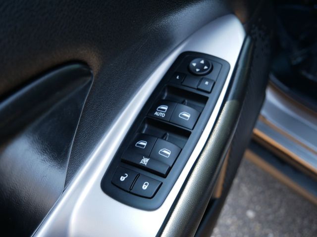 Thumbnail: 2013 Dodge Journey - 23