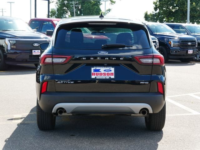 Thumbnail: 2023 Ford Escape - 16