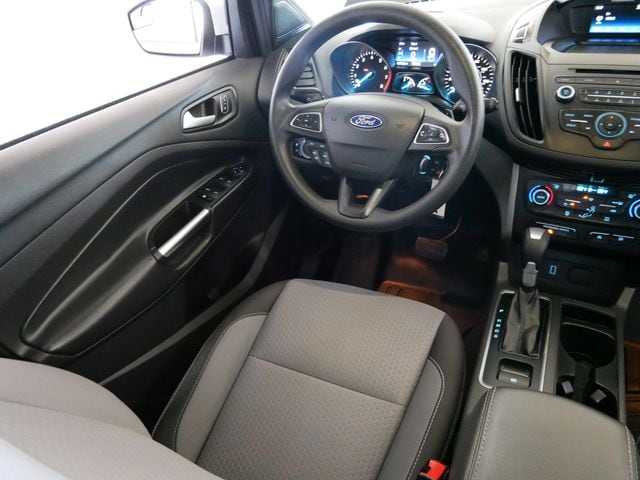 Thumbnail: 2017 Ford Escape - 11