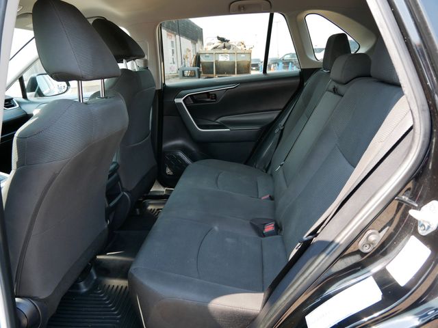 Thumbnail: 2021 Toyota RAV4 - 4