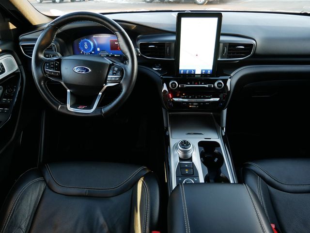 Thumbnail: 2022 Ford Explorer - 11