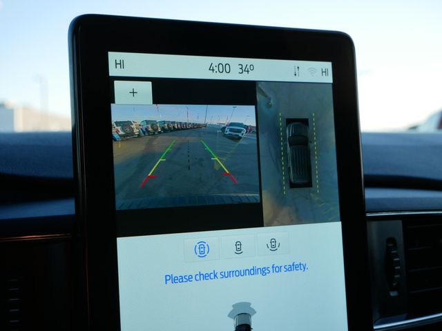 Thumbnail: 2022 Ford Explorer - 27