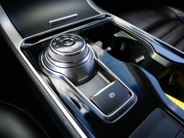 Thumbnail: 2020 Ford Edge - 23