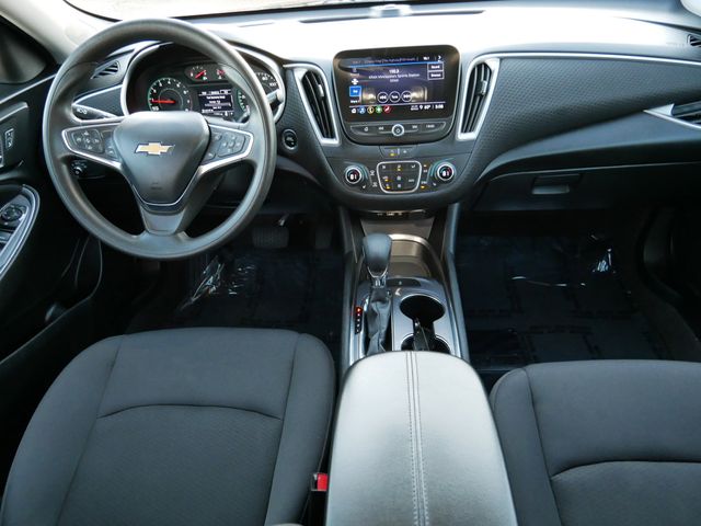 Thumbnail: 2023 Chevrolet Malibu - 7