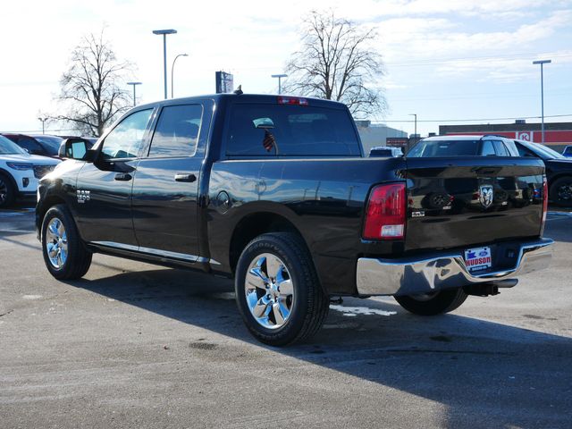 Thumbnail: 2022 RAM 1500 Classic - 3