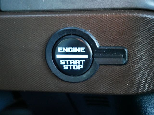 Thumbnail: 2023 Ford Bronco - 17