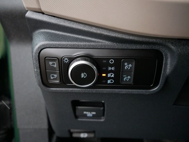 Thumbnail: 2022 Ford Bronco - 25