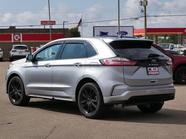 Thumbnail: 2024 Ford Edge - 3