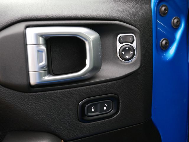 Thumbnail: 2024 Jeep Wrangler - 22