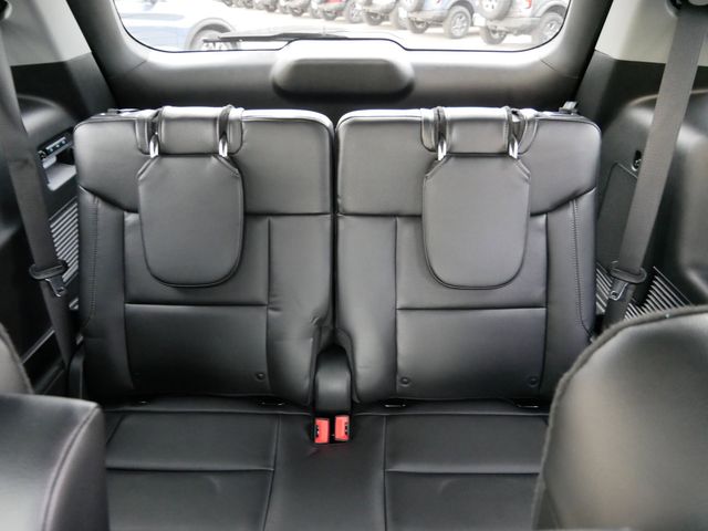 Thumbnail: 2022 Ford Explorer - 6