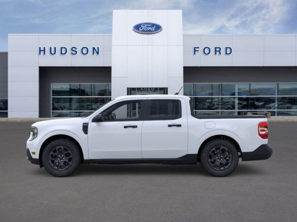 New 2025 Ford Maverick XLT Truck