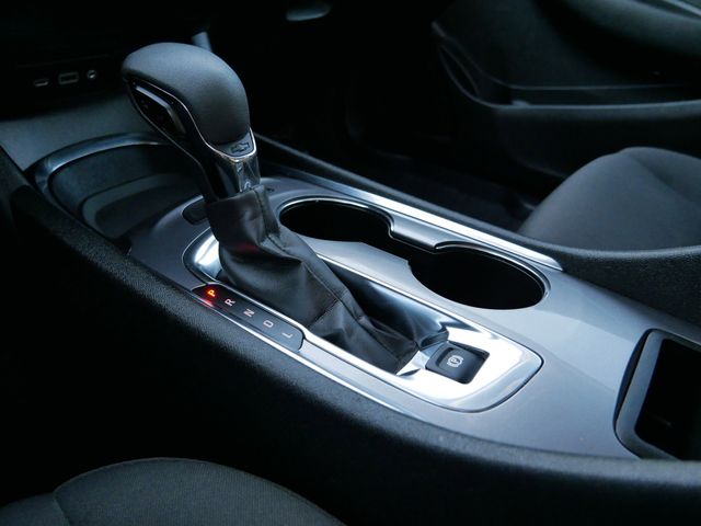 Thumbnail: 2023 Chevrolet Malibu - 12