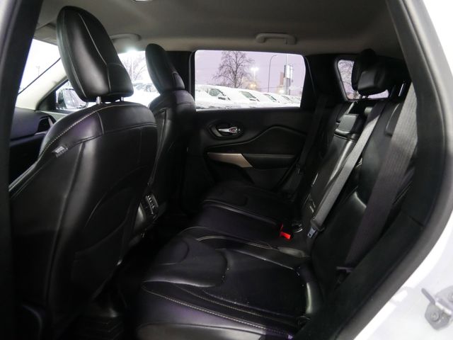 Thumbnail: 2017 Jeep Cherokee - 5