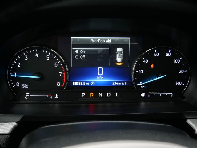 Thumbnail: 2022 Ford Explorer - 32