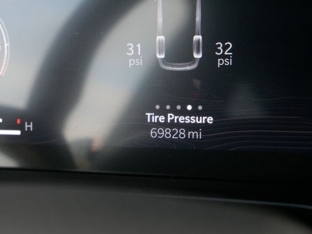 Thumbnail: 2023 Jeep Grand Cherokee L - 32