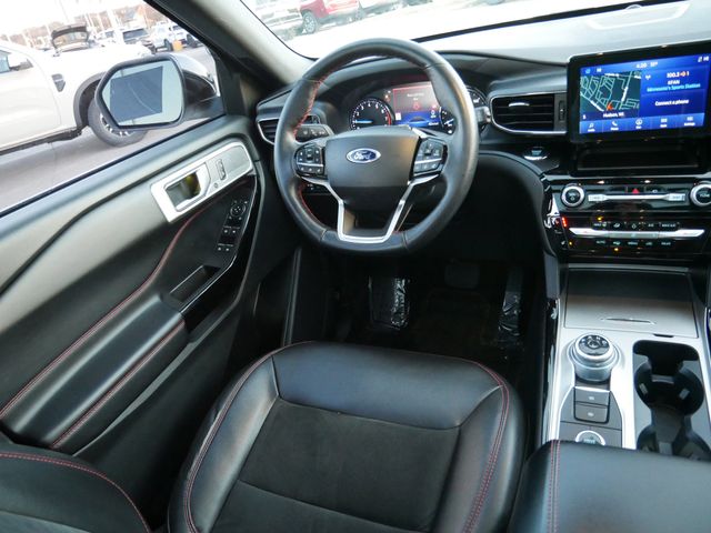 Thumbnail: 2022 Ford Explorer - 7