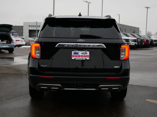 Thumbnail: 2020 Ford Explorer - 16