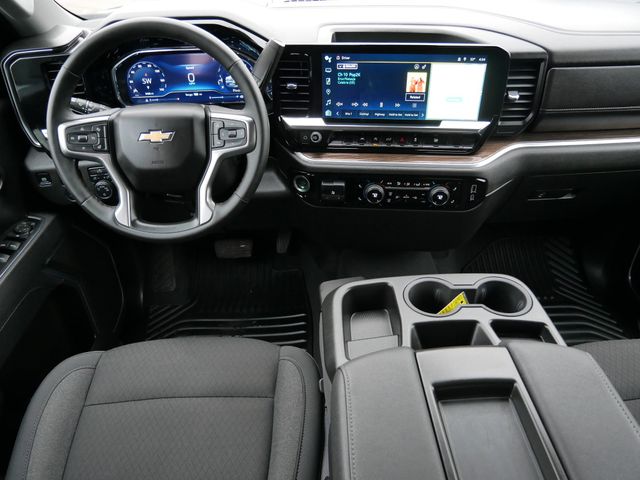 Thumbnail: 2025 Chevrolet Silverado 1500 - 8