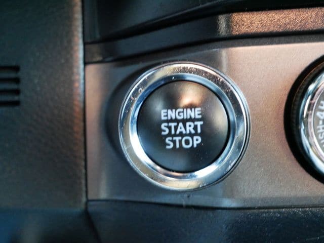 Thumbnail: 2022 Toyota Tacoma - 16