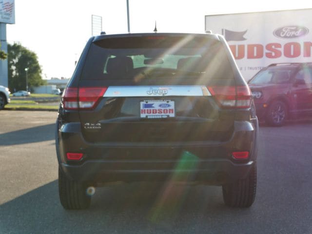 Thumbnail: 2011 Jeep Grand Cherokee - 16