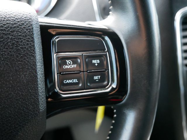 Thumbnail: 2017 Dodge Grand Caravan - 24