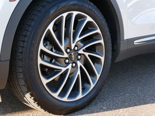 Thumbnail: 2020 Lincoln Nautilus - 21